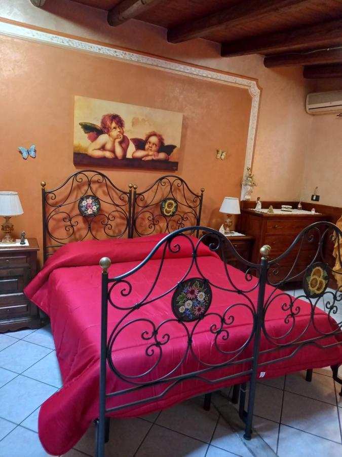 Josephine'S Cottage Мистербианко Екстериор снимка